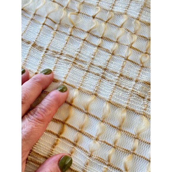Vintage 70s net woven curtain, long cream & brown mesh, single pleated panel - Picture 5 of 6